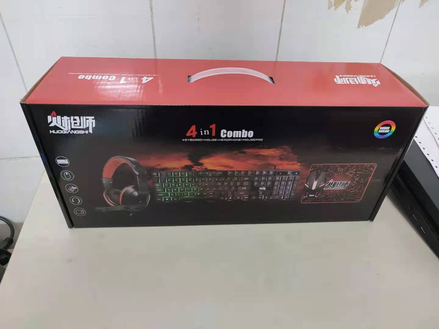 ラップトップ PC 用のヘッドセットとマウスパッド ゲーマー - Gaming Keyboard Mouse And Headset Combo のレビューと価格