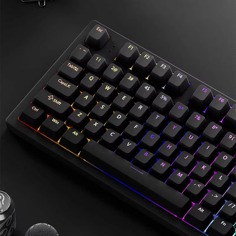 130+キー ブラック カスタム ダブルショット シャインス - Keyboard Gaming Black のレビューと価格